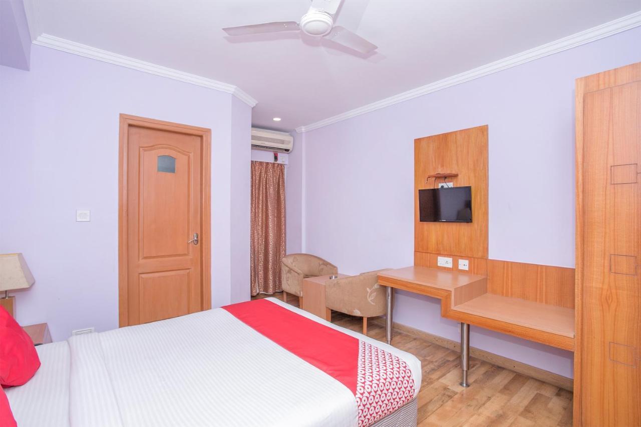 Hotel Oyo 9925 The Ocea International Bangalore Esterno foto